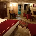 ホテル Naturels Cave House