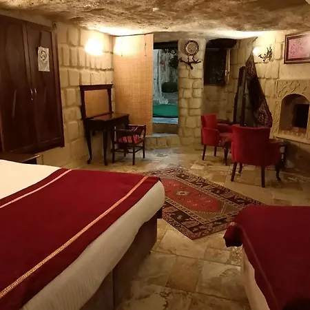 Hotel Naturels Cave House