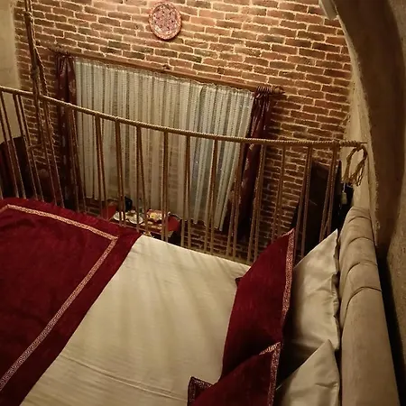 Naturels Cave House Hotel 4*