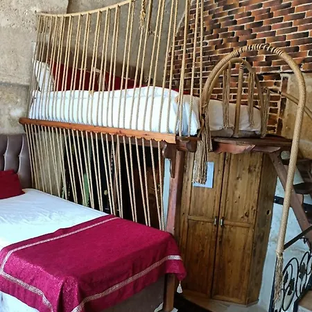 فندق Naturels Cave House أوروغوبْ