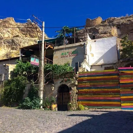 Hotel Naturels Cave House