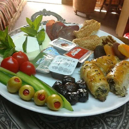Naturels Cave House Bed & Breakfast Urgup