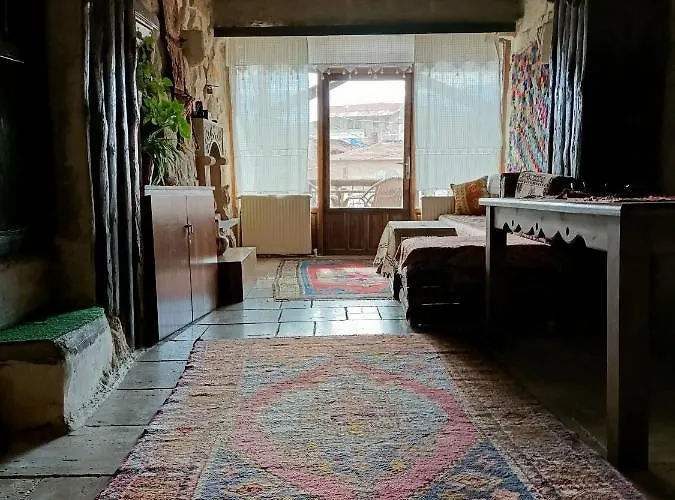 Naturels Cave House 4* Ürgüp